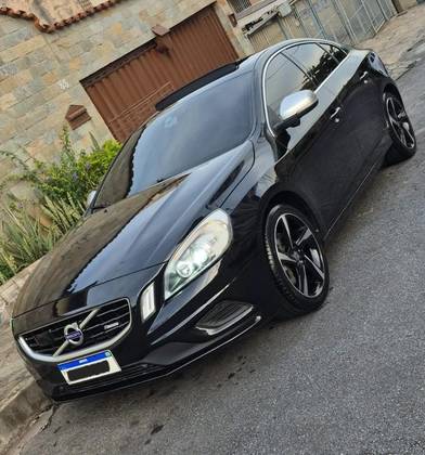 VOLVO S60 3.0 T6 R-DESIGN AWD GASOLINA 4P AUTOMÁTICO